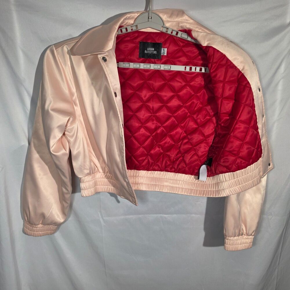 Urban Outfitters Pink Satin Cropped Snap Front Jacket Red Quilted Lining XL